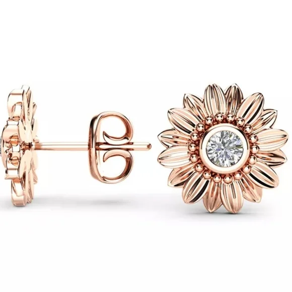 New Rose Gold Daisy Stud Earrings - Picture 3 of 4